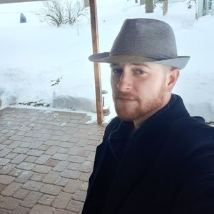 Meet your Posher, Luke